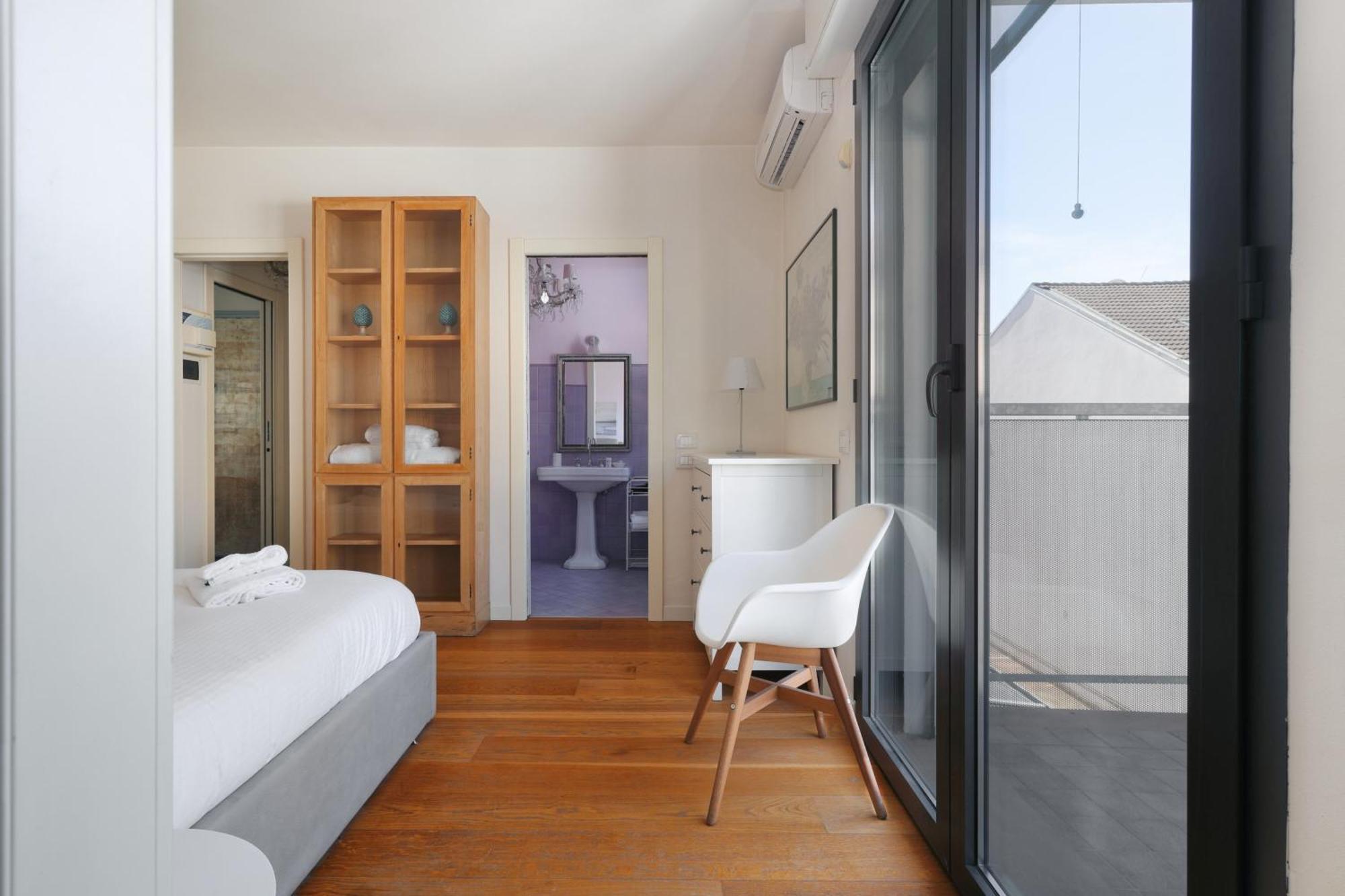 Ferienwohnung Joivy Delightful Family Flat With Terrace Mailand Exterior foto
